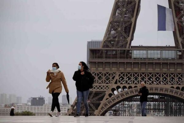 Francia evalúa expulsar del país a cualquier extranjero que haya cometido delitos graves