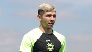 Julio Enciso jugará este sábado su primer amistoso con Brighton