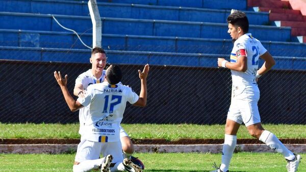 Trinidense se apodera del liderato en la Intermedia