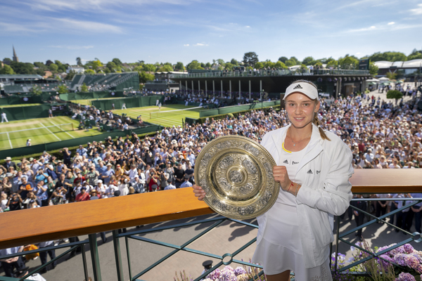 Historia en Wimbledon: Rybakina, primera kazaja en ganar un Grand Slam | 1000 Noticias