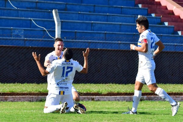 Trinidense gana en Cambyretá y trepa hasta la cima de la División Intermedia