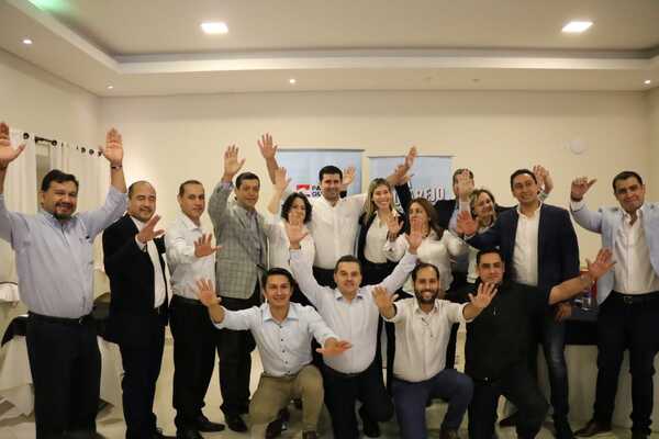 Sebastián Villarejo presenta candidatos por Patria Querida en Alto Paraná - La Clave