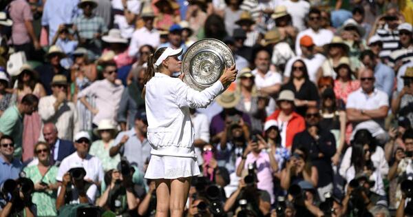 Nació en Rusia, pero representa a Kazajistán: Elena Rybakina, campeona de Wimbledon 2022