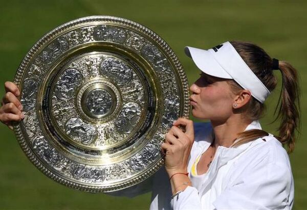 La kazaja Elena Rybakina gana Wimbledon
