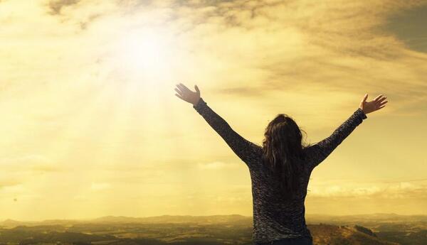 Diario HOY | Las 7 razones científicas por las que el sol y el calor nos hacen sentir felices