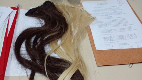 Mujer intenta meter extensiones de cabello rubio a Tacumbú