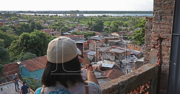 La Nación / Unos 3.000 hogares de la Chacarita serán censados este domingo por el INE
