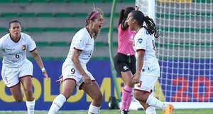 Golazo de Deyna Castellanos da el triunfo a Venezuela en la Copa América Femenina