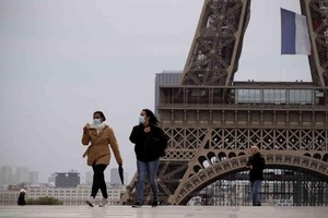 Francia evalúa expulsar del país a cualquier extranjero que haya cometido delitos graves | Ñanduti