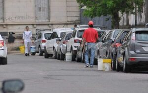 Cuidacoches desean formar parte del proyecto de estacionamiento tarifado de Asunción | Ñanduti