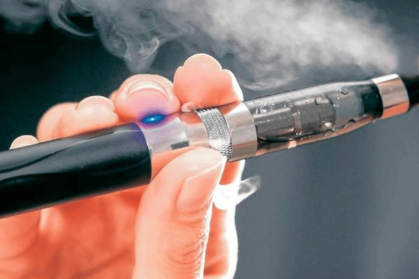 México prohibió los vapeadores y cigarrillos electrónicos | Ñanduti