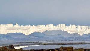 Científicos descubren un inmenso lago cubierto por tres kilómetros de hielo en la Antártida | Ñanduti