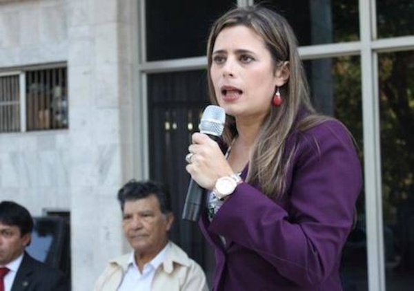 Kattya González: Creo en la concertación, pero no pienso ser cómplice de algo que no funciona | Ñanduti