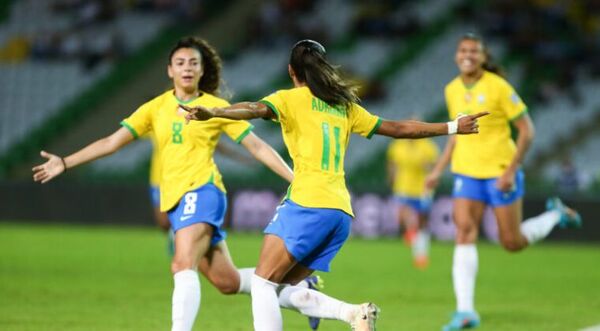 Brasil golea a Argentina en su estreno en la Copa América Femenina