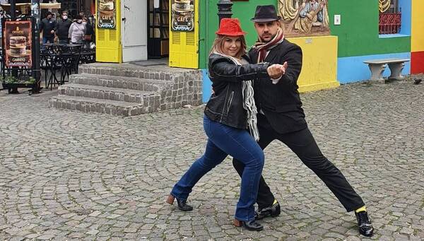 Crónica / ¡Mañami! Bibi Landó entre el tango y un reencuentro especial