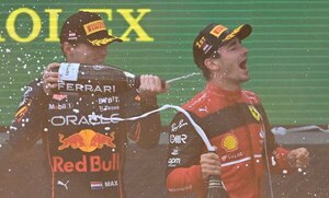 Victoria de Leclerc y de Ferrari en casa de Red Bull