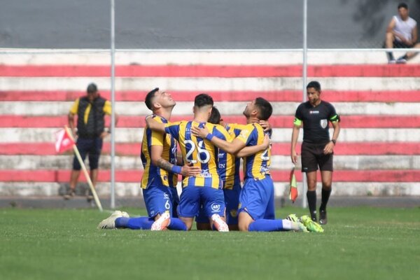 Luqueño se acerca a la punta e Independiente gana un partido estratégico