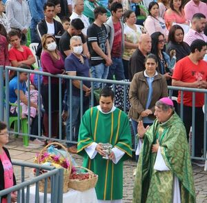 Caacupé: monseñor defiende la importancia del prójimo en la vida cotidiana - Nacionales - ABC Color