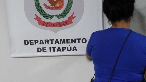 Mujer macheteó y quemó a su pareja