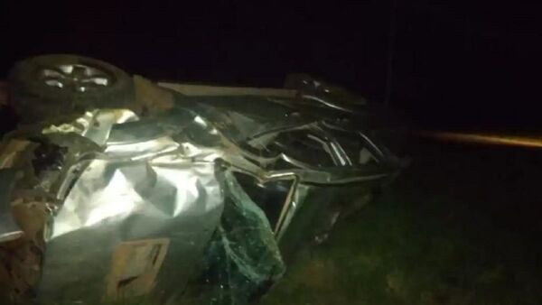 Beba de un año fallece tras vuelco de camioneta en Coronel Bogado