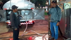 Productores lácteos inauguran local y celebran negocio con Lactolanda