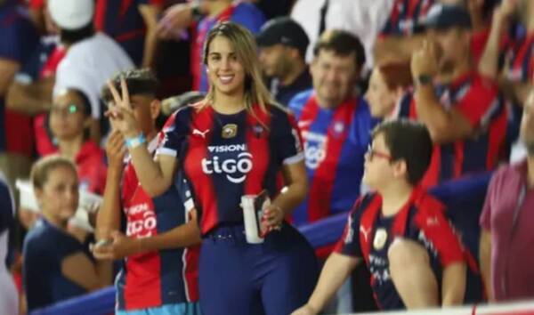 Crónica / Habló la modelo que ndaje acompañaba a pelotero en accidente