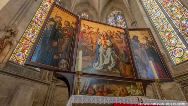 Arte religioso en la catedral de Naumburgo: Michael Triegel y Lucas Cranach