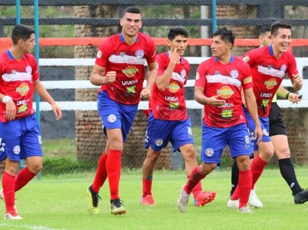 Festejo de Colegiales en Luque - APF