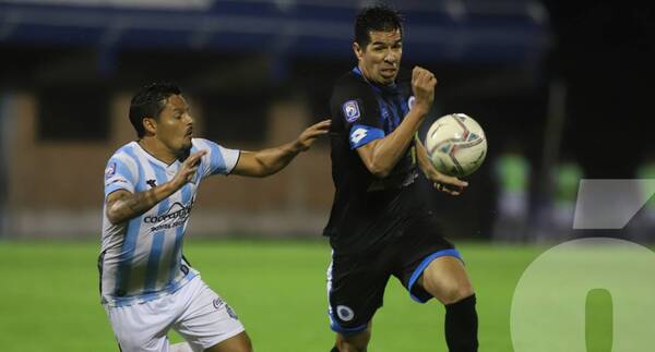 Crónica / Mirá a qué club volvió Víctor Cáceres para ser su "Topo"