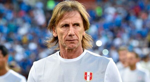 Jefe del fútbol peruano va a Argentina a tratar de que renueve Gareca - Fútbol - ABC Color