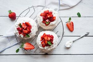Cinco postres deliciosos que podés hacer con frutillas - Gastronomía - ABC Color