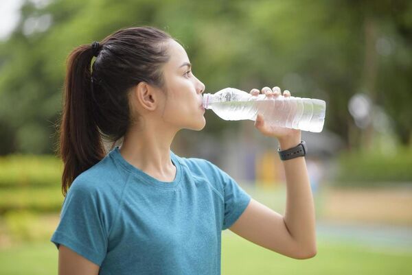 Potomanía: cuando tomar mucha agua es una adicción
