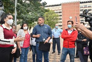 IPS: Amputarán la otra pierna al hombre de 78 años - Ancho Perfil - ABC Color