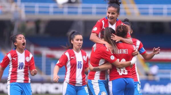 Crónica / La Albirroja femenina y un triunfazo en su segundo chute