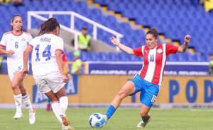 Crónica / "Tenemos aún un camino muy difícil", tiró el DT de la Albirroja femenina