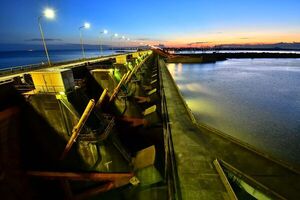 Yacyretá reporta récord paraguayo en utilización de energía en el primer semestre - Economía - ABC Color