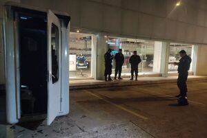 Roban arma de fuego de guardia de seguridad en violento asalto - Policiales - ABC Color