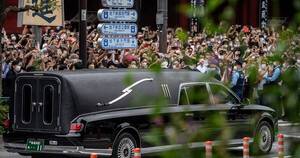 La Nación / Miles de japoneses despiden en las calles al ex primer ministro Shinzo Abe