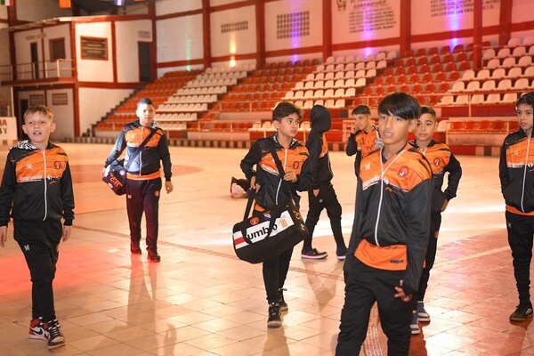 Diario HOY | Arrancan las finales del Campeonato Nacional C11
