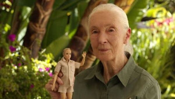 Barbie lanza una muñeca hecha de plástico rescatado del océano