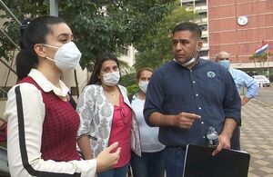 Amputación en IPS: Así fue la conversación entre la nieta del paciente y el médico - Nacionales - ABC Color