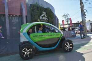 Itaipú promueve el uso transportes eléctricos para cuidar el medioambiente | Tecnología | 5Días