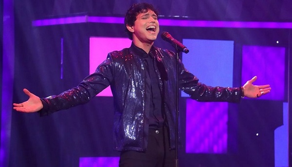 Esta noche un cantante dejará el programa | Telefuturo