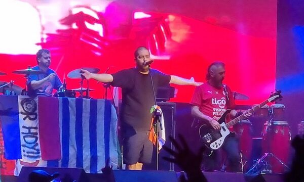 Vocalista de Don Osvaldo pidió disculpas por participación de Argentina en la Triple Alianza (VIDEO)