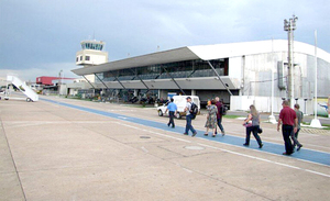Aeropuertode Foz de Yguazú amplia conectividad - La Clave