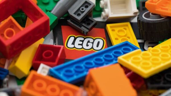 Lego cesa las ventas en Rusia | Internacionales | 5Días