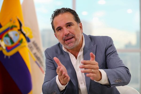 Ecuador otorga las primeras distinciones a las empresas que reducen su huella de carbono - MarketData