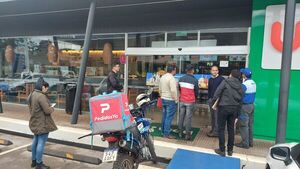 Intervienen surtidor utilizado como discoteca - Noticde.com