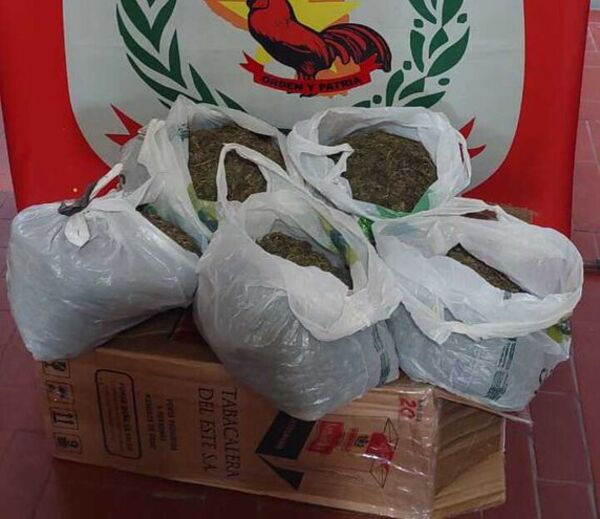 Mujer detenida con más de 4kg de marihuana en Asunción: Supuestamente le enviaron encomienda desde Encarnación