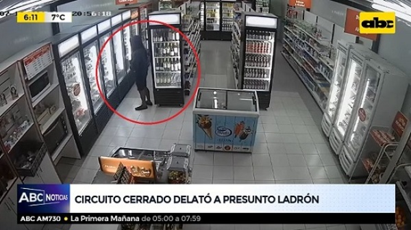 Detienen a hombre tras guardar carne y vino en comercio